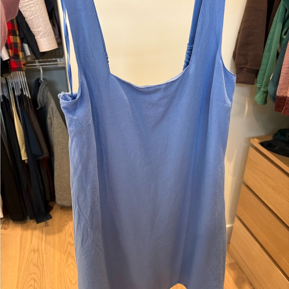 Blue dress